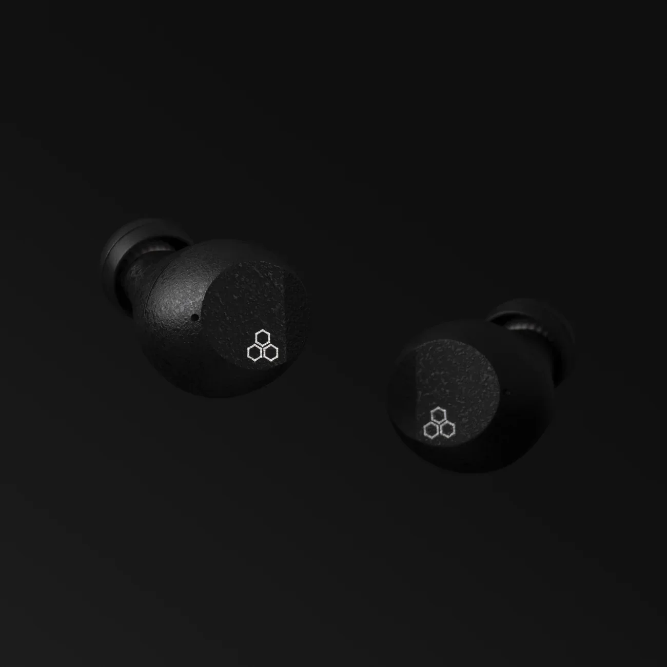 Final Audio ZE3000 SV Noise Cancelling True Wireless Earphone - Image 4